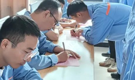 乐玩(中国)管业举行“匠心凝聚、薪火相传”拜师仪式