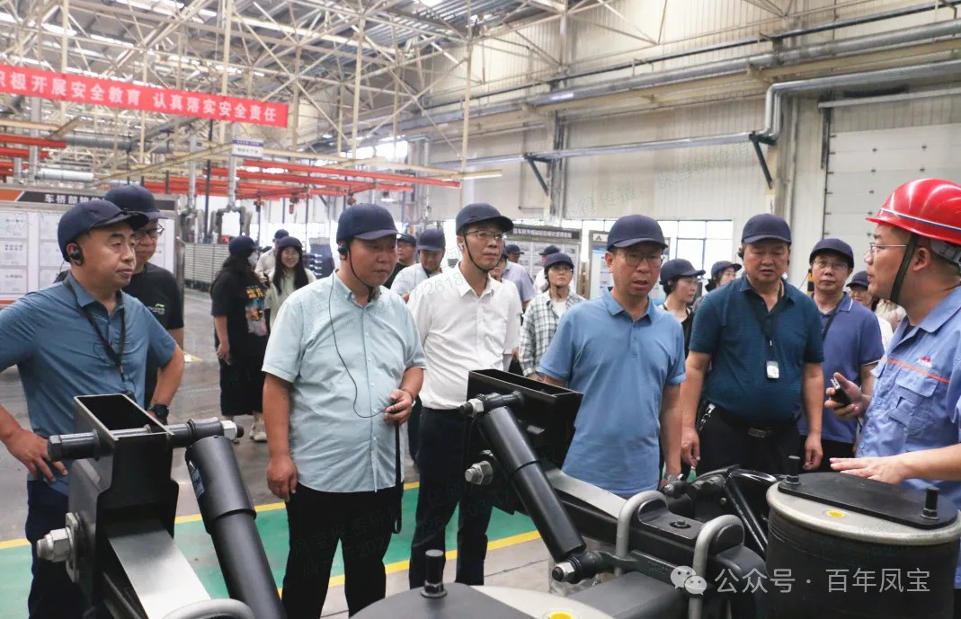 安阳市政府办公室机关党委主题党日活动走进乐玩(中国)重科